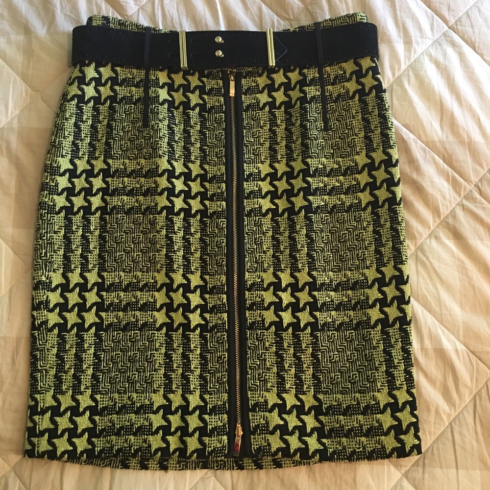 Carlisle Stylish Black and Yellow Star Pattern Zip Tweed Jacquard Skirt Size 10